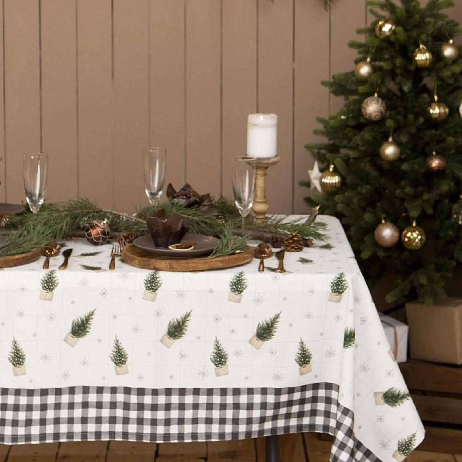 Скатерть 149х180см HOME Белый Happy New Year